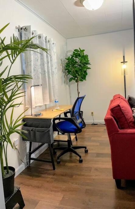 *King Bed/3Bds House Near Naval Base & 6Flags* Appartement Waukegan Buitenkant foto