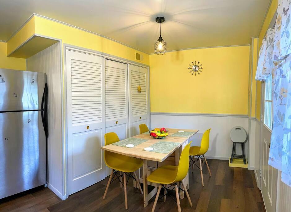 *King Bed/3Bds House Near Naval Base & 6Flags* Appartement Waukegan Buitenkant foto